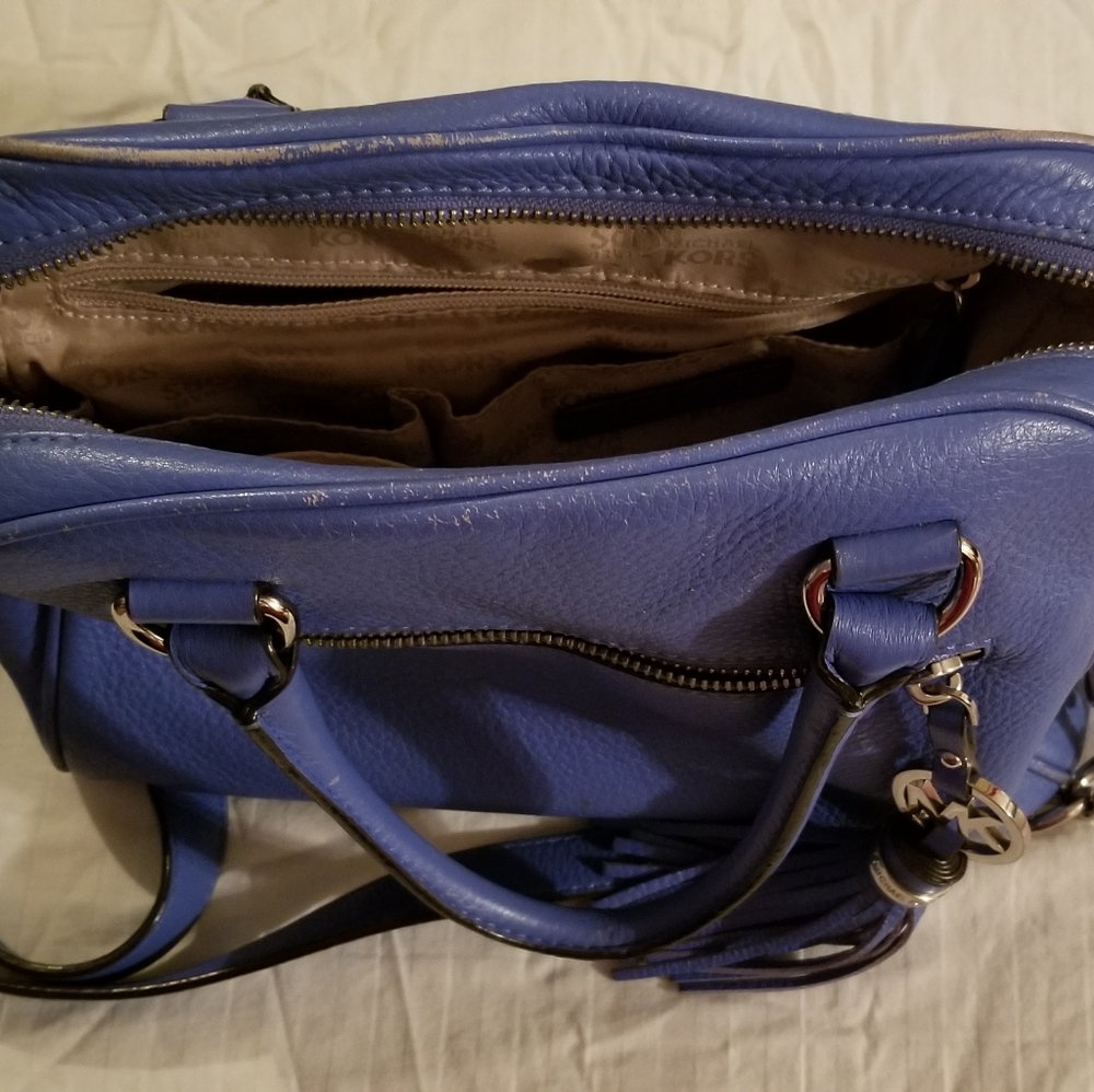 Michael kors crossbody purse